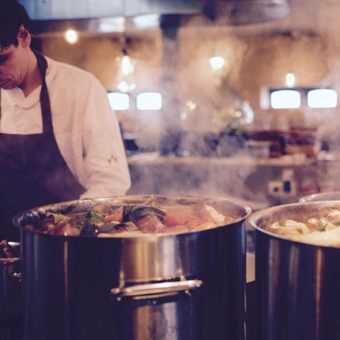 Garnek niski Kitchen Line z pokrywką 7.3 l śr. 280 x 120 h - Hendi 836033