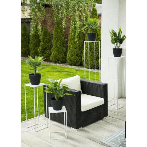 Biały nowoczesny kwietnik stojący 70cm Wykonany z metalu, prosty i stylowy stojak na kwiatki w kolorze białym