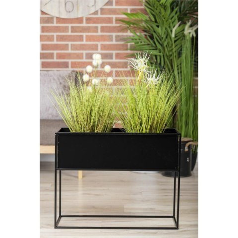 Kwietnik stojący skrzynia czarna 50 cm Wykonany z metalu, prosty i stylowy stojak na kwiatki w kolorze czarnym szer. 64 cm