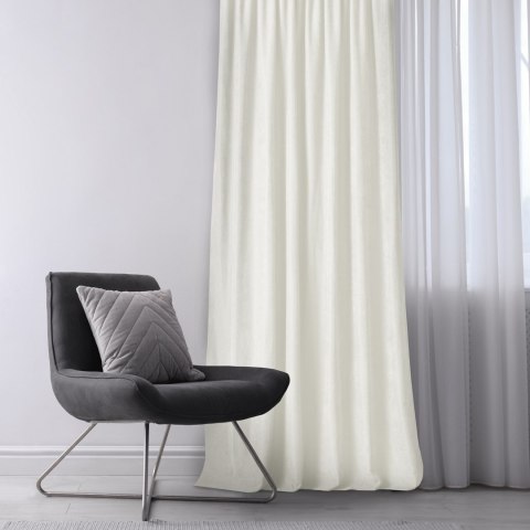 Zasłona MILANA kolor kremowy styl klasyczny tunel 5 cm z grzywką 3 cm szenila 560x270 Homede - CURT/HOM/MILANA/CHENILLE/TUNNEL/F