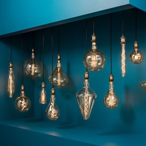 Żarówka LED Globe 4,9W E27 Wykonana ze szkła o bursztynowej barwie, poskręcany filament, zakończona niklowanym gniazdem