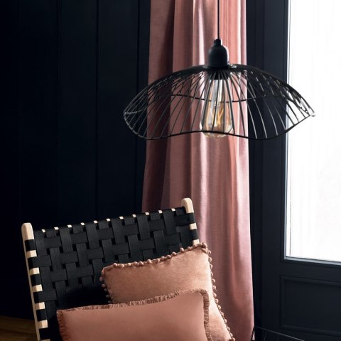 Lampa wisząca Galt 34 cm Wykonana z metalu w kolorze czarnym, długość przewodu 88 cm, minimalistyczny i elegancki design