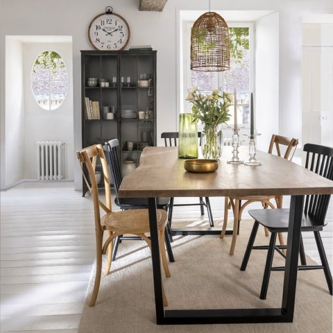 Dębowe krzesło Isak naturalne Wykonane z wytrzymałego drewna, miękkie siedzisko, przeznaczone do jadalni, salonu lub kawiarni