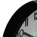Zegar ścienny Silas Black 22 cm Okrągły kształt, klasyczna czarno biała kolorystyka, funkcjonalny oraz stylowo wyglądający dodat