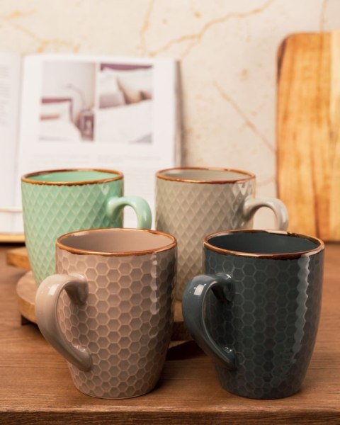 Zestaw kubków ceramicznych 4 szt 200 ml W stylu Glamour w czterech różnych wzorach i pastelowych kolorach zapakowanych w eleganc