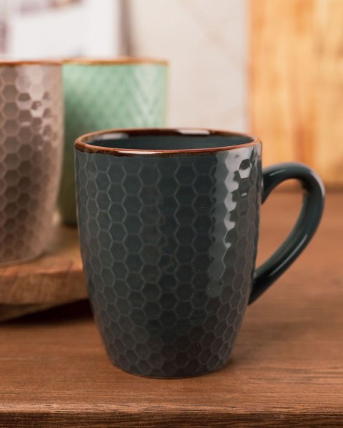 Zestaw kubków ceramicznych 4 szt 200 ml W stylu Glamour w czterech różnych wzorach i pastelowych kolorach zapakowanych w eleganc