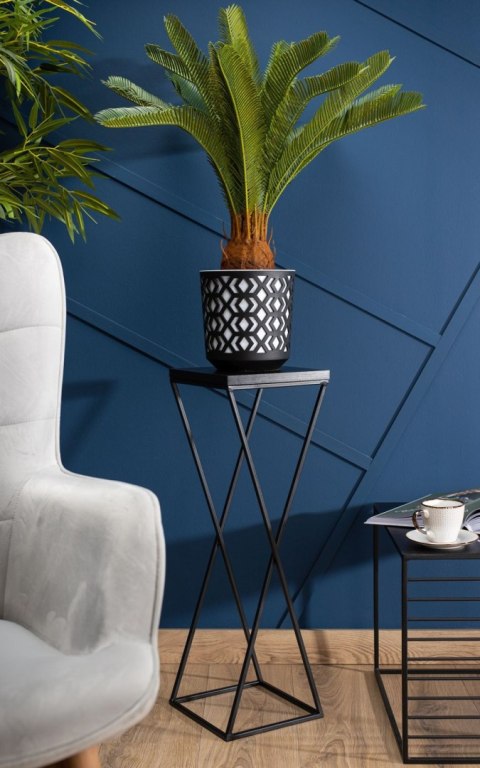 Kwietnik stojący 70 cm z blatem MDF LOFT Wykonany z metalu oraz płyty MDF solidny i stylowy kwietnik w stylu industrialnym oraz 