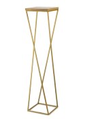 Kwietnik stojak 100 cm złoty LOFT metal Wykonany z metalu oraz płyty MDF w kolorze Dąb Lancelot, solidny i stylowy kwietnik w ko
