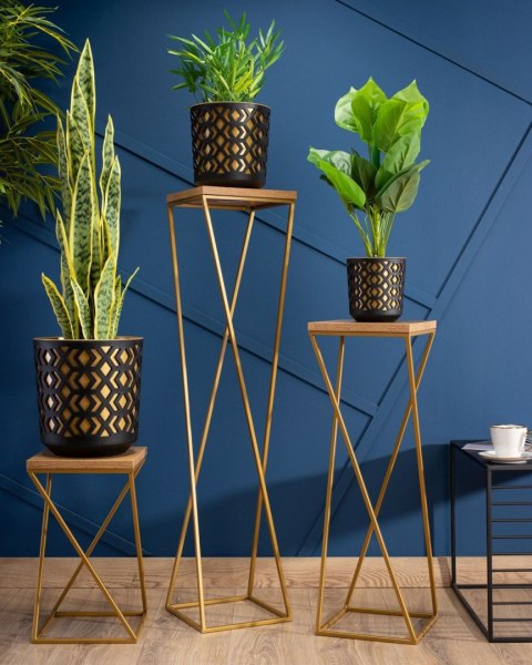 Kwietnik stojący 40cm blat Lancelot LOFT Wykonany z metalu oraz płyty MDF w kolorze Lancelot i złotym stojakiem, solidny i stylo