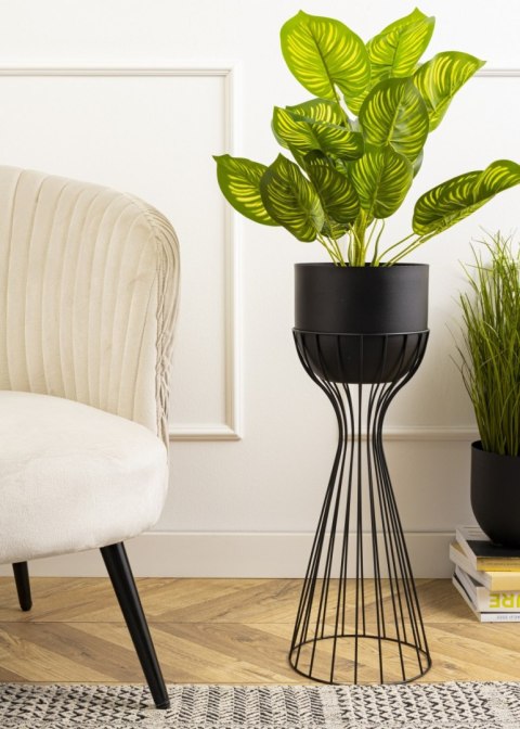 Kwietnik stojący z osłonką 56 cm LOFT Wykonany z metalu, stojak na rośliny w ciekawym design, czarny stelaż i czarna osłonka w s