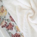 Ręcznik ELSA/02 50x90 cm kremowy Przyjemny w dotyku, gruby i chłonny ręcznik z oryginalnym kwiatowym zdobieniem doskonale sprawd
