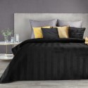 Czarna narzuta SOFIA 200x220 cm Elegancka narzuta na łóżko z miękkiego welwetu pikowanego w dużą, gęstą jodełkę, czarna.