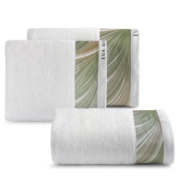Ręcznik SOPHIA 70x140 cm biały EVA MINGE Ekskluzywny, gruby ręcznik wykonany z chłonnej i miękkiej bawełny.