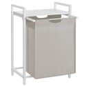 Biały kosz na pranie jednokomorowy Funkcjonalny kosz z komorą 65L wykonany ze stali z praktyczną półką w kolorze białym oraz wys