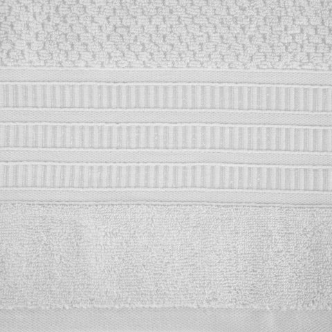 Mięsisty ręcznik ROSITA 70x140 biały Miękki, jednolity kolorystycznie ręcznik bawełniany o dużej gramaturze