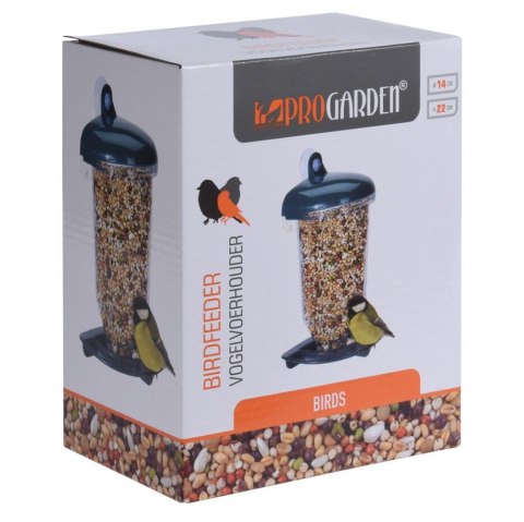 Karmnik dla ptaków mocowany do szyby Dzięki niemu dokarmimy dziko żyjące ptaki, wyposażony w przyssawkę do przymocowania na szyb