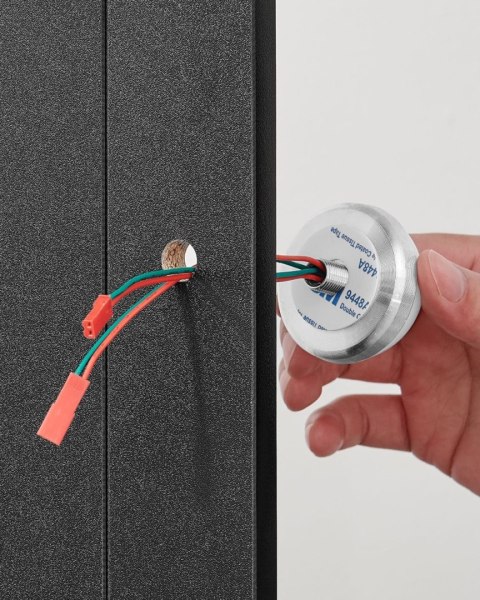 Czarna toaletka z lustrem żarówkami LED Wyjątkowa czarna toaletka kosmetyczna z oświetleniem, 3 otwartymi przegrodami i 2 szufla