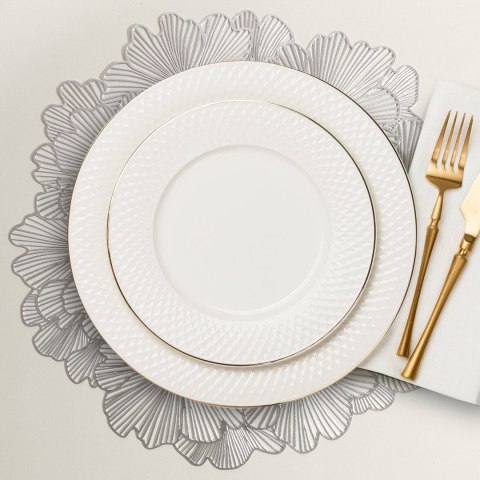 Podkładka LAURA średnica 38 cm srebrna Nowoczesna, okrągła podkładka stołowa z ażurowym wzorem wzbogaci wystrój każdego wnętrza 