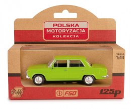 Pojazd PRL Fiat 125p zielony