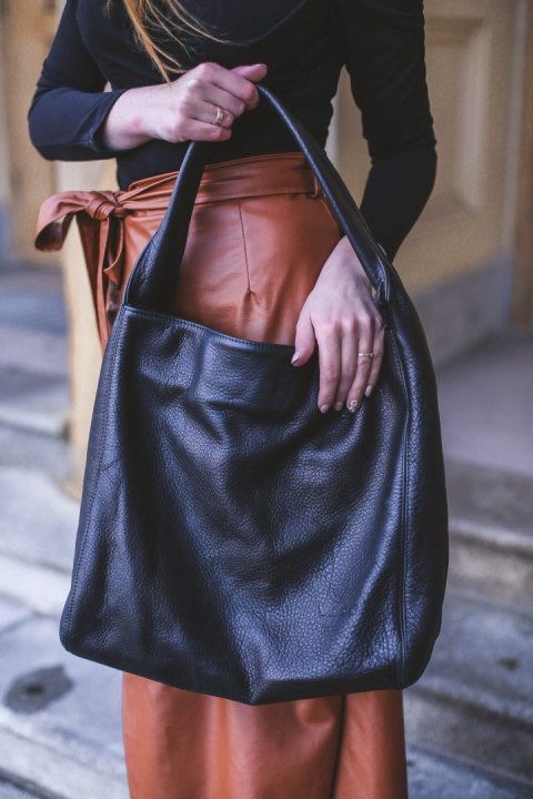 Hobo torebka damska skórzana EP18 czarna