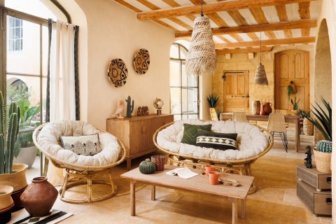 Pleciona lampa ze słomy Lahys