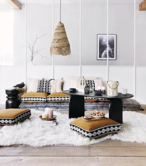 Pleciona lampa ze słomy Lahys