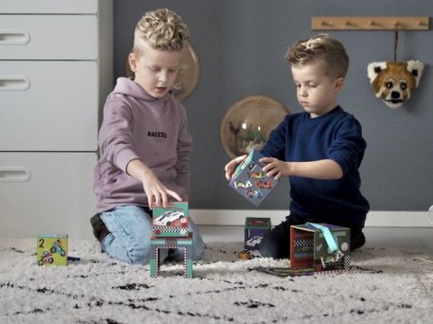 Samochody Piramida do Układania z Figurkami