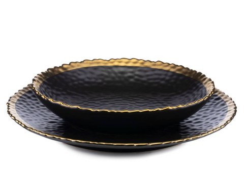 Talerz głęboki Kati Black Gold 21 cm Talerz głęboki wykonany z ceramiki w kolorze czarnym, wykończony złotą farbą. Średnica nacz