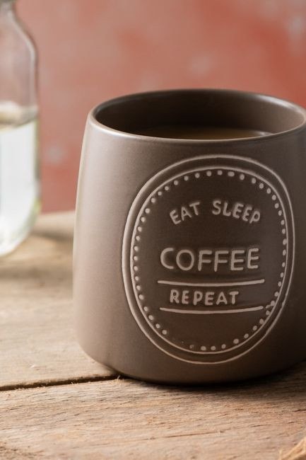 Mikasa, Kubek Kamionkowy Eat Sleep Coffee Repeat - 400 ml