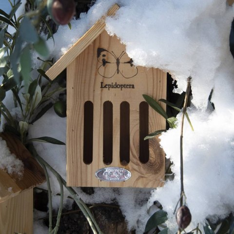 Domek dla motyli z naturalnego drewna