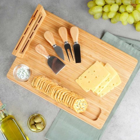 DESKA BAMBUSOWA Z PRZYBORAMI DO PODAWANIA SERÓW PRZEKĄSEK 139753
