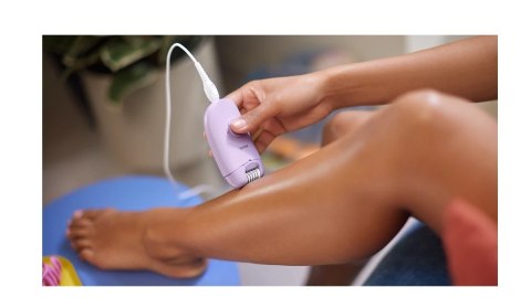 Depilator Seria 4000 BRE257/00