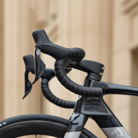 Owijka na kierownicę rowerową silikonowa perforowana - zielona