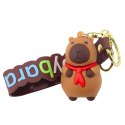 Brelok Figurka Kapibara Z Czerwoną Chustką Zawieszka Karabińczyk Kółko