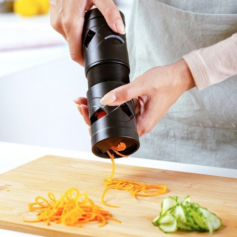 TEMPERÓWKA DO WARZYW SPAGHETTI 2W1 DEKORATOR NÓŻ DO WARZYW MISTY NAVA 10-186-026