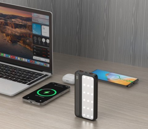 Powerbank P10 LCDPD 10 000mAh LAMP z funkcją mocnego źródła światła, moc wyjściowa 22,5W Port Delivery (PD20W)