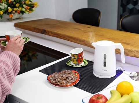 Czajnik elektryczny 1L Essential S White