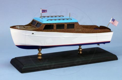 Łódź DUMAS - Chris-Craft Streamline Cruiser [1706]