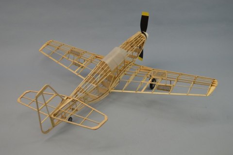 Samolot - A36A Apache KIT - DUMAS