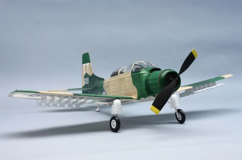 USAF A-1E Skyraider 30" [329] - Samolot DUMAS