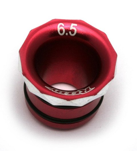 #28028 - Team Associated