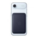 Portfel z tkaniny FineWoven z MagSafe do iPhonea - granat