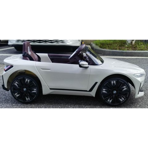 SAMOCHÓD NA AKUMULATOR LICENCJA BMW i4 BIAŁY
