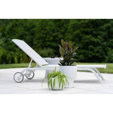 DONICZKA DO KWIATÓW MILLY NA NODZE 24CM BIAŁA