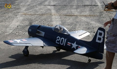 Samolot F8F BearCat 2.0m (klasa 30-40 cc) ARF - VQ-Models