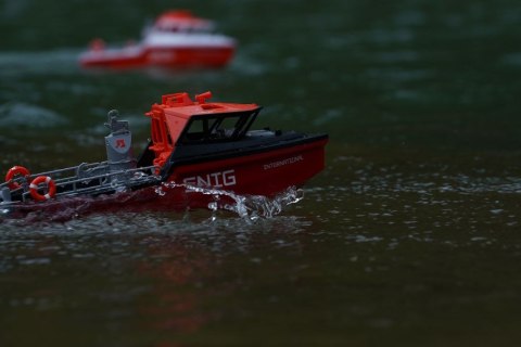 Łódź motorowa SNIG Rescue Turbojet Boat 2.4Ghz RTR Czarna - Heng Long 3702