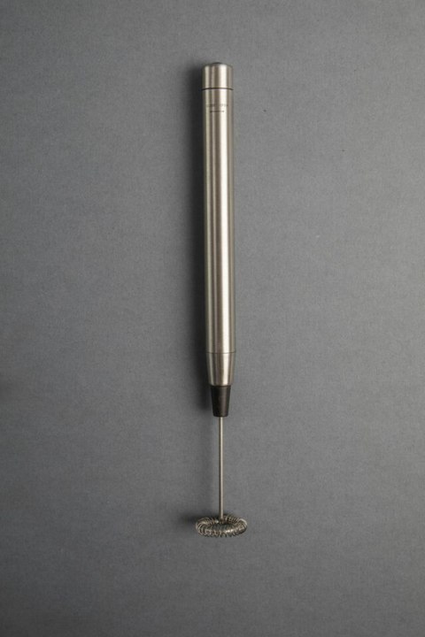 LC DRINKS Spieniacz do mleka na baterie stalowy