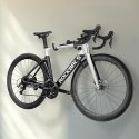 Wieszak uchwyt rowerowy do montażu na ścianie - czarny