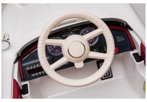 Auto na Akumulator BMW Retro Dla Dzieci Pilot Światło LED MP3 Białe