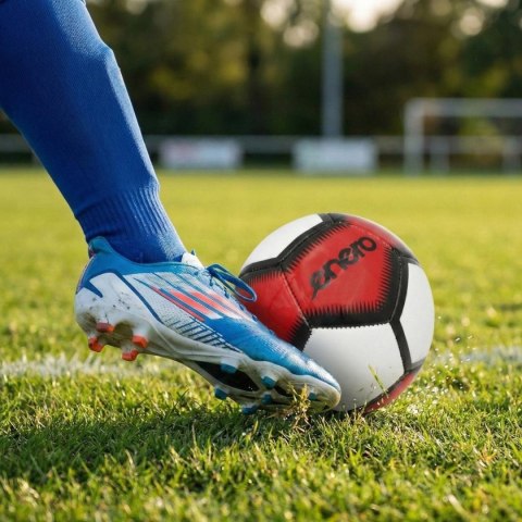 PIŁKA NOŻNA ENERO MINI 12 PANELI BIAŁO CZERWONA R.1